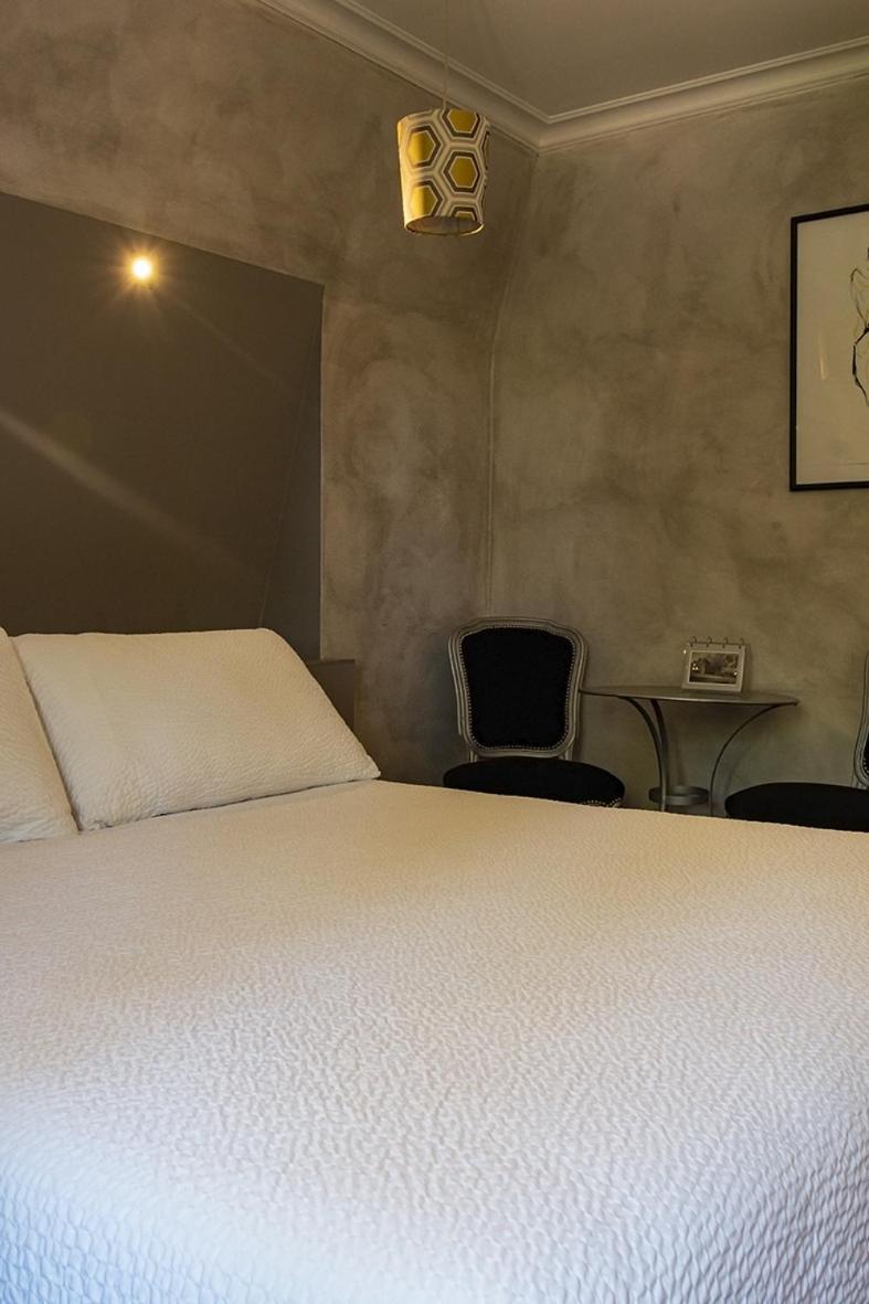 Le Terminus Hotel Tournus Quarto foto